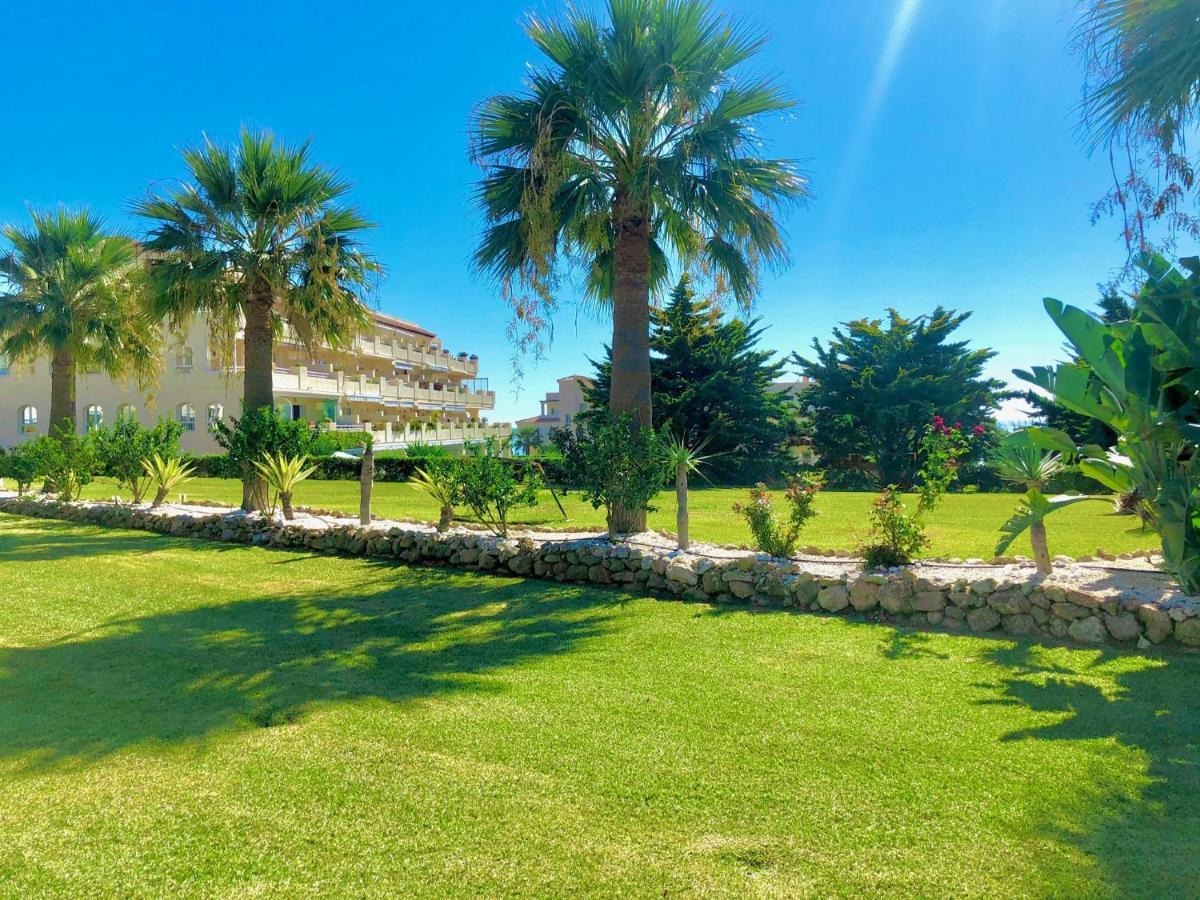 Lovely Sea Views Apartment On La Costa Del Sol El Faro المظهر الخارجي الصورة