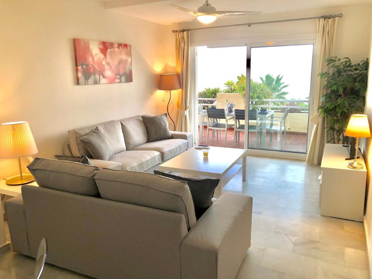 Lovely Sea Views Apartment On La Costa Del Sol El Faro المظهر الخارجي الصورة