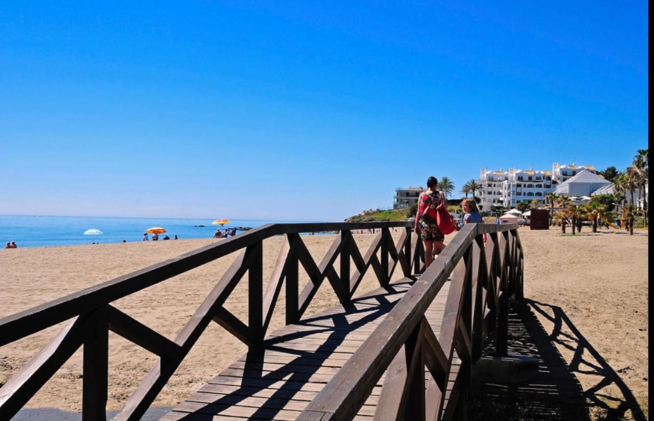 Lovely Sea Views Apartment On La Costa Del Sol El Faro المظهر الخارجي الصورة