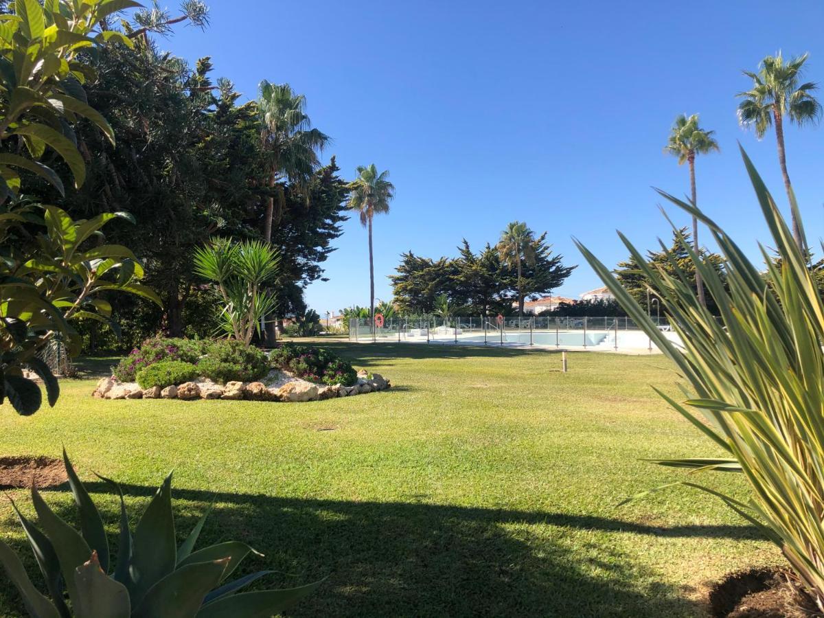 Lovely Sea Views Apartment On La Costa Del Sol El Faro المظهر الخارجي الصورة
